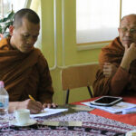 Thai szerzetesek tettek látogatás nálunk egy kolostorok építését támogató alapítvány vezetőivel.Thai szerzetesek tettek látogatást nálunk egy kolostorok építését támogató alapítvány vezetőivel.